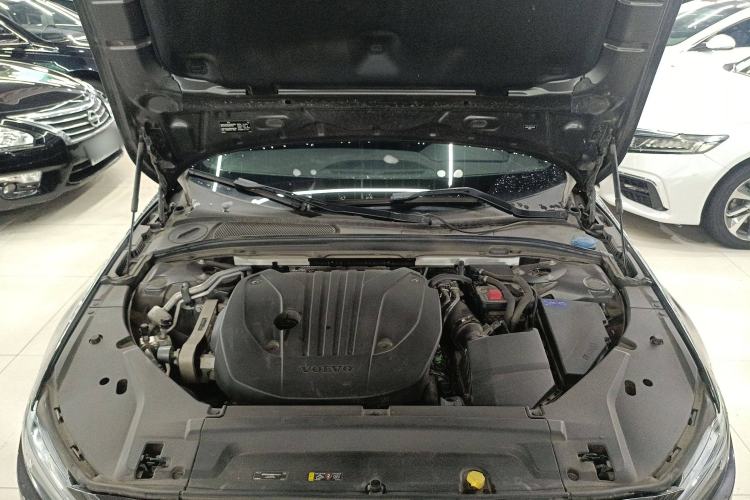 Used Volvo S90 2023 B5 Zhiyuan Luxury Edition Engine Bay