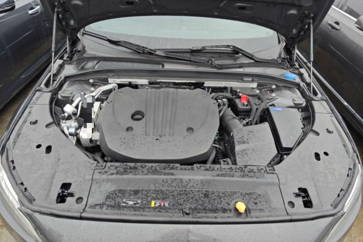 Used Volvo S90 2023 B5 Zhiyi Luxury Edition Engine Bay