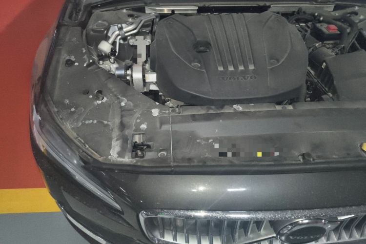 Used Volvo S90 2023 B5 Zhiyuan Luxury Edition Engine Bay Right