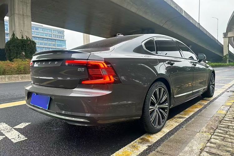 Used Volvo S90 2023 B5 Zhiyuan Luxury Edition Exterior 7