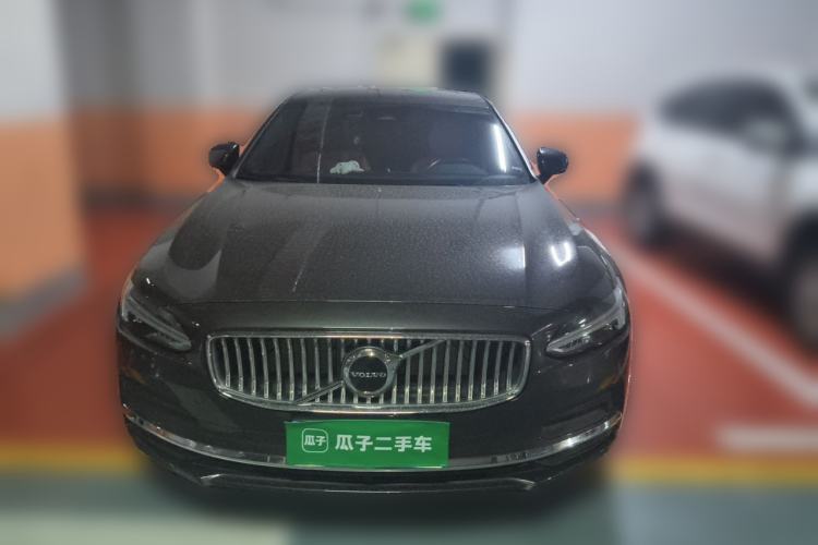 Used Volvo S90 2023 B5 Zhiyuan Luxury Edition Front