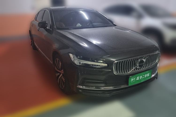 Used Volvo S90 2023 B5 Zhiyuan Luxury Edition Front Right 45 Deg