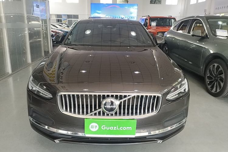 Used Volvo S90 2023 B5 Zhiyi Luxury Edition Front
