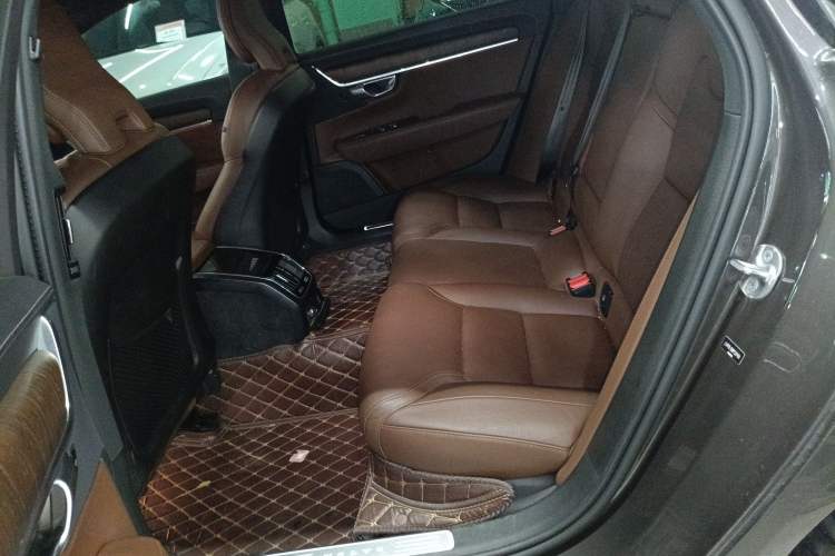 Used Volvo S90 2023 B5 Zhiyuan Luxury Edition Interior 4