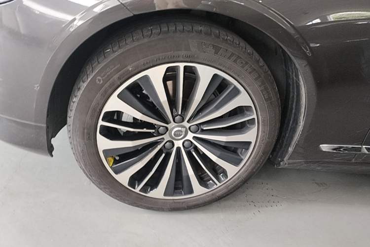 Used Volvo S90 2023 B5 Zhiyi Luxury Edition Left Front Wheel Hub