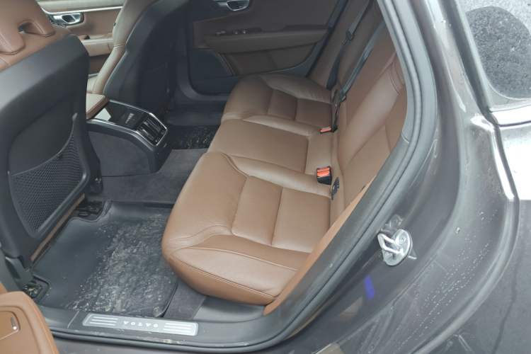 Used Volvo S90 2023 B5 Zhiyi Luxury Edition Left Rear Seat