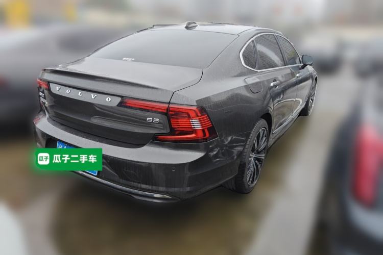 Used Volvo S90 2023 B5 Zhiyi Luxury Edition Rear Right 45 Deg