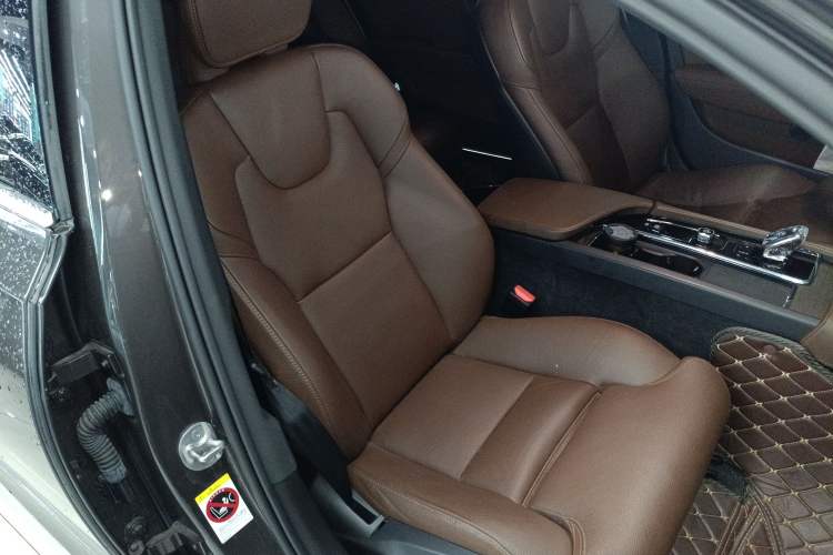 Used Volvo S90 2023 B5 Zhiyuan Luxury Edition Right Front Seat