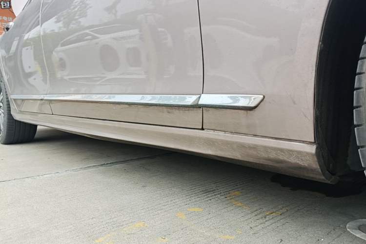 Used Volvo S90 2023 B5 Zhiyuan Luxury Edition Right Side Sill
