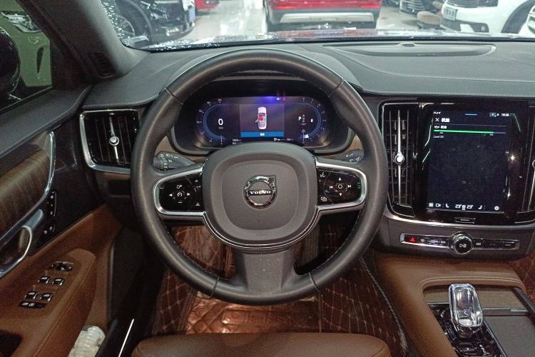 Used Volvo S90 2023 B5 Zhiyuan Luxury Edition Steering Wheel