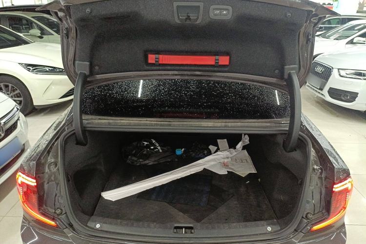Used Volvo S90 2023 B5 Zhiyuan Luxury Edition Trunk