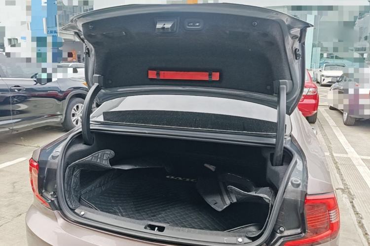 Used Volvo S90 2023 B5 Zhiyuan Luxury Edition Trunk