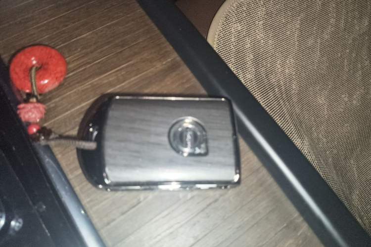 Used Volvo S90 2023 B5 Zhiyuan Luxury Edition Vehicle Key
