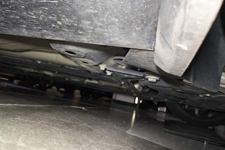 Used Volvo S90 2023 B5 Zhiyuan Luxury Edition Chassis Front Right