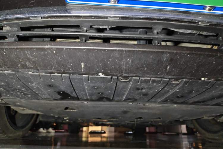 Used Volvo S90 2023 B5 Zhiyuan Luxury Edition Chassis Front
