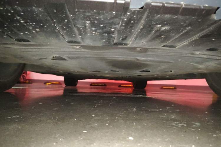 Used Volvo S90 2023 B5 Zhiyuan Luxury Edition Chassis Front