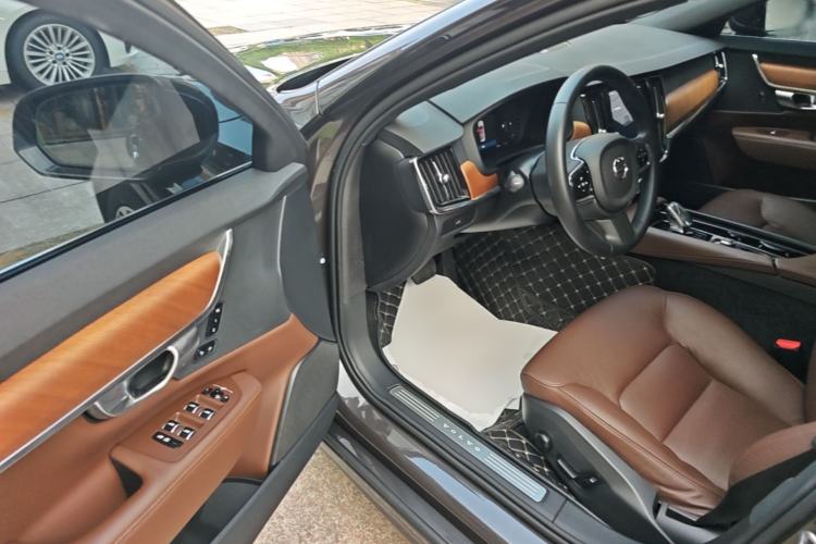 Used Volvo S90 2023 B5 Zhiyi Luxury Edition Driver Seat