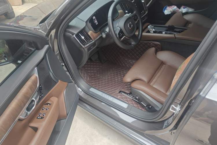 Used Volvo S90 2023 B5 Zhiyuan Luxury Edition Driver Seat