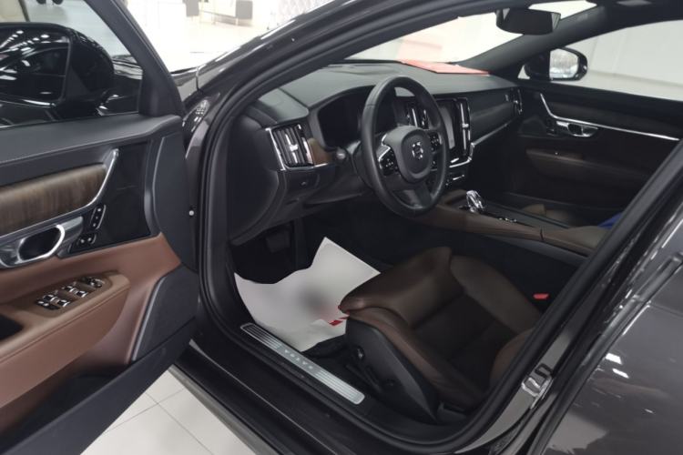 Used Volvo S90 2023 B5 Zhiyuan Luxury Edition Driver Seat