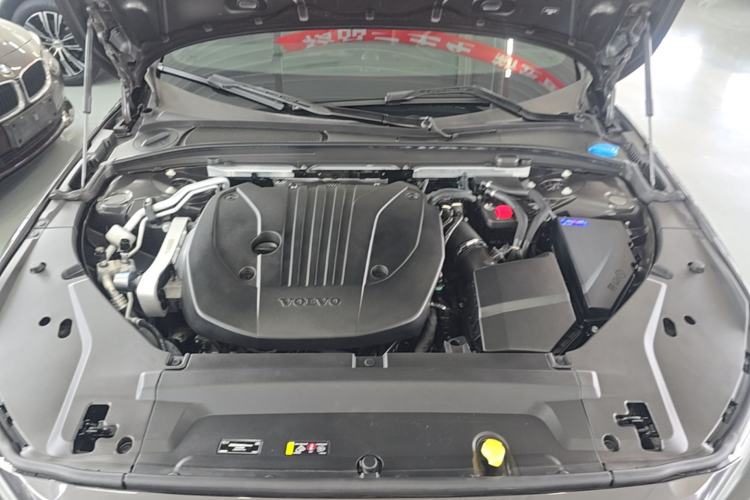 Used Volvo S90 2023 B5 Zhiyuan Luxury Edition Engine Bay
