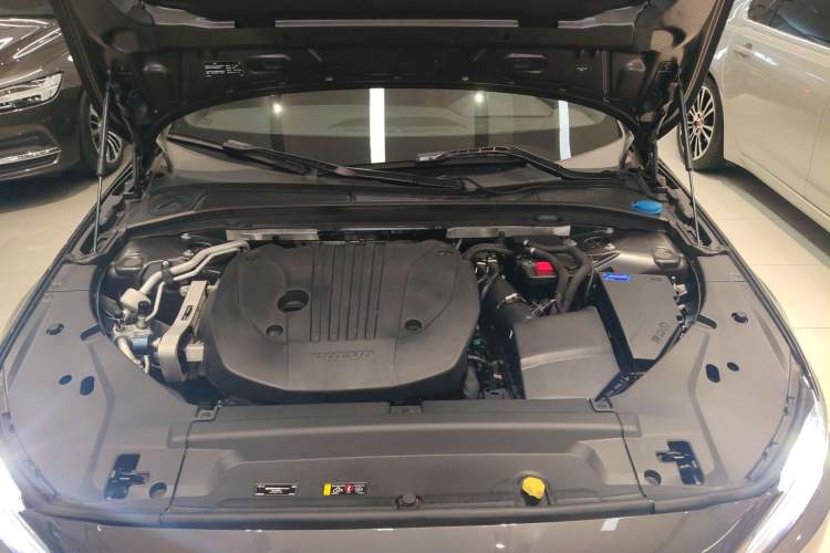 Used Volvo S90 2023 B5 Zhiyuan Luxury Edition Engine Bay