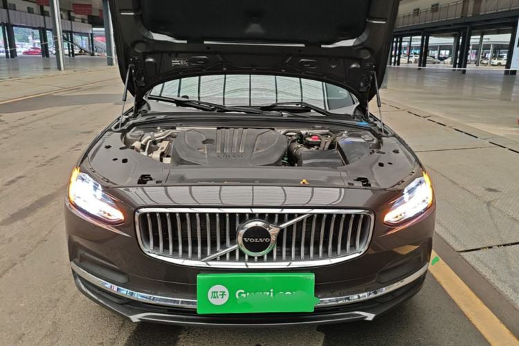 Used Volvo S90 2023 B5 Zhiyuan Luxury Edition Engine Bay