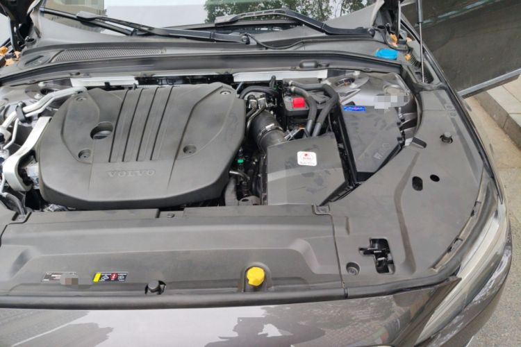Used Volvo S90 2023 B5 Zhiyuan Luxury Edition Engine Bay Left
