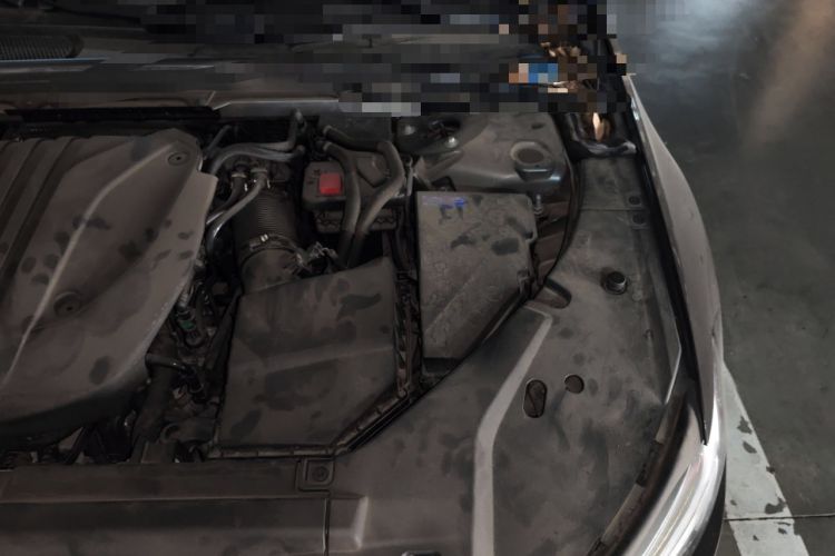 Used Volvo S90 2023 B5 Zhiyuan Luxury Edition Engine Bay Left