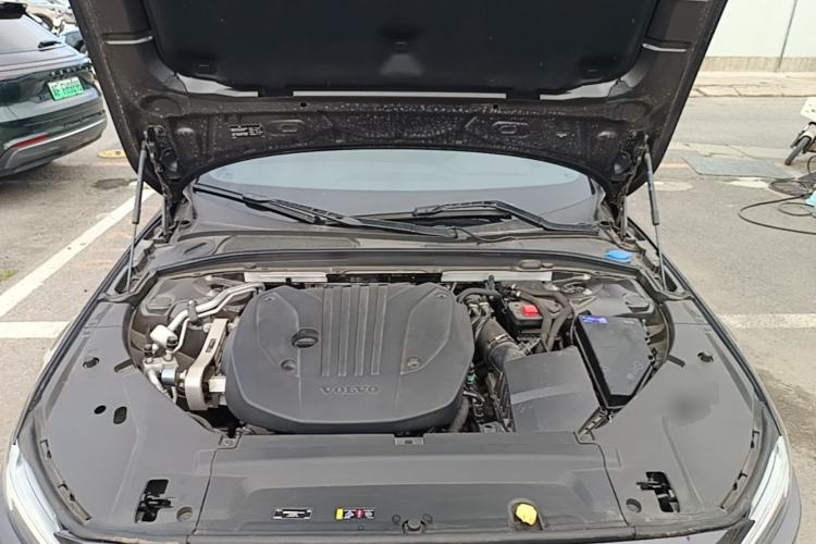 Used Volvo S90 2023 B5 Zhiyuan Luxury Edition Engine Bay
