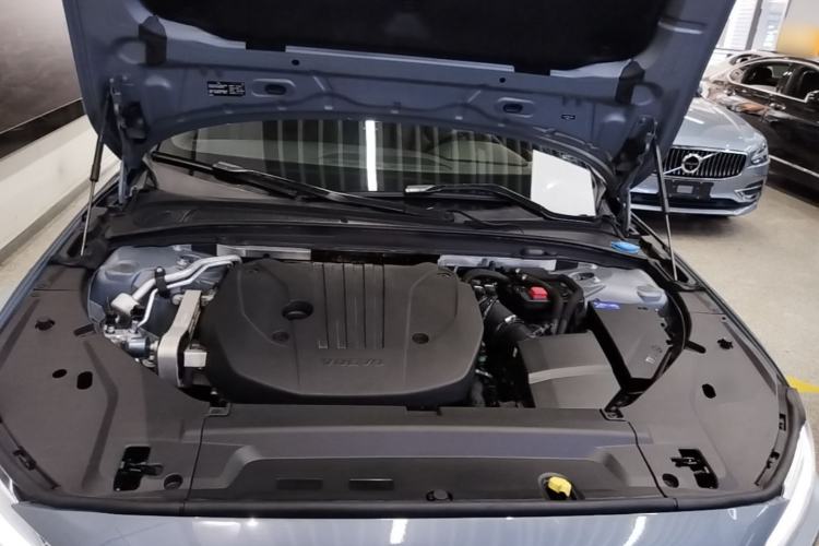 Used Volvo S90 2023 B5 Zhiyuan Luxury Edition Engine Bay