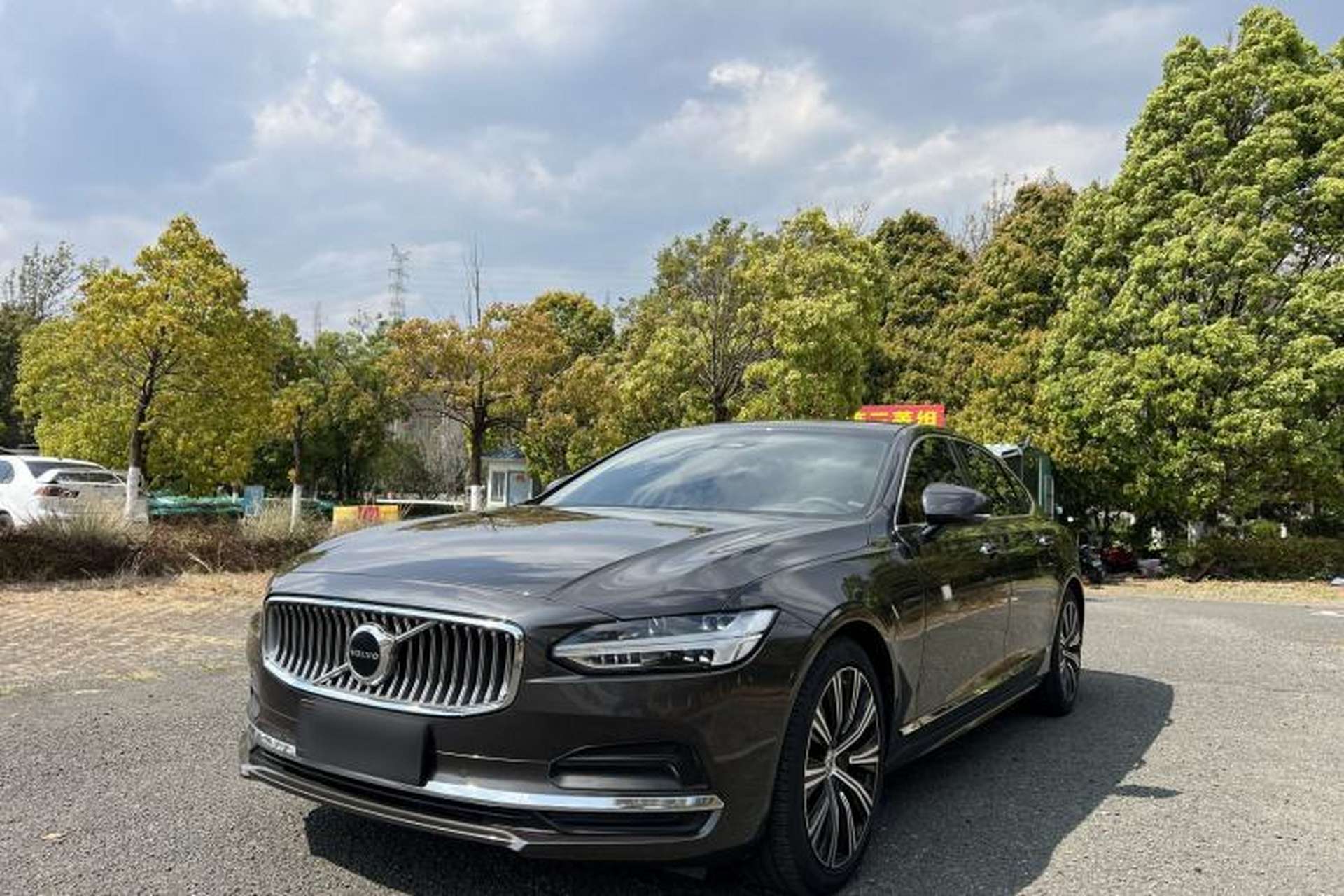 Used Volvo S90 2023 B5 Zhiyuan Luxury Edition Exterior 1