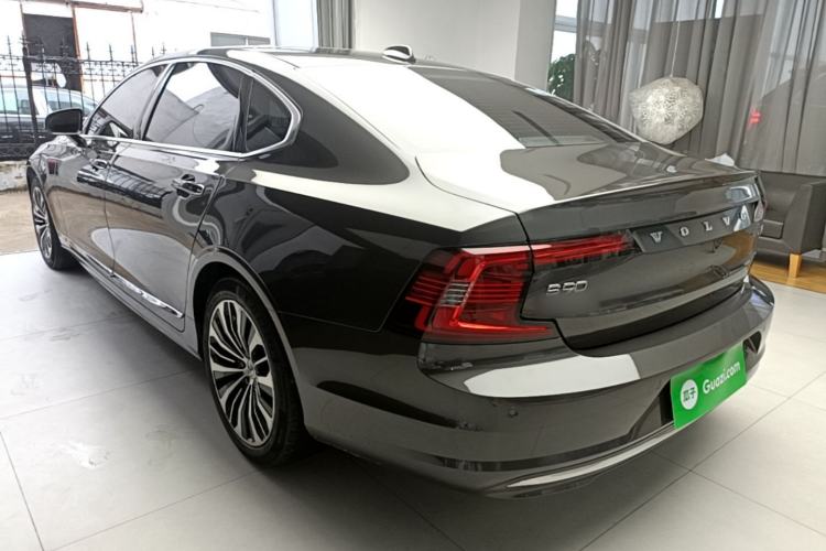 Used Volvo S90 2023 B5 Zhiyi Luxury Edition Exterior 2