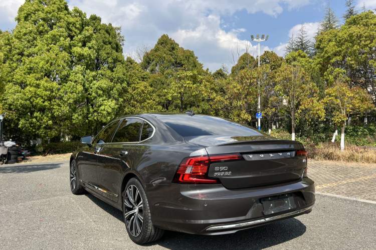 Used Volvo S90 2023 B5 Zhiyuan Luxury Edition Exterior 4