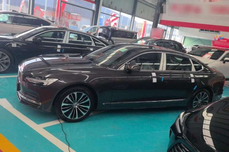 Used Volvo S90 2023 B5 Zhiyi Luxury Edition Exterior 5