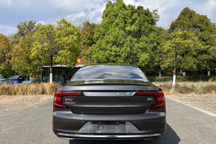Used Volvo S90 2023 B5 Zhiyuan Luxury Edition Exterior 5