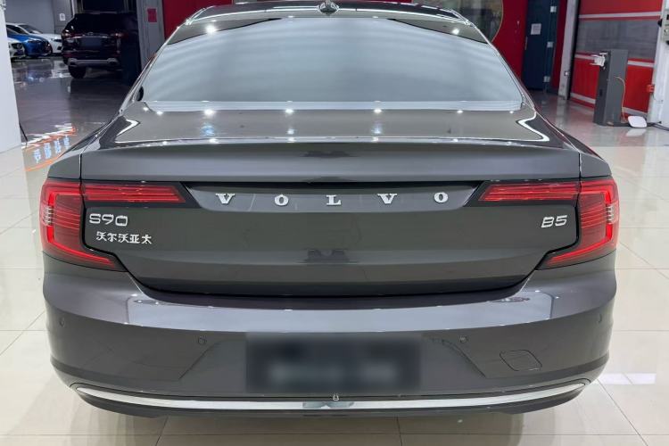 Used Volvo S90 2023 B5 Zhiyuan Luxury Edition Exterior 5