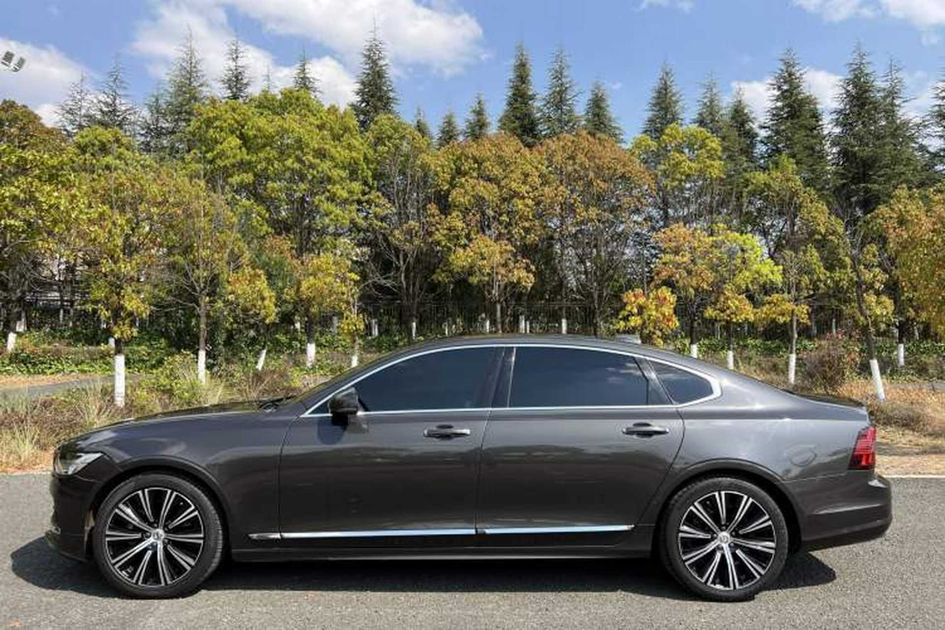 Used Volvo S90 2023 B5 Zhiyuan Luxury Edition Exterior 7