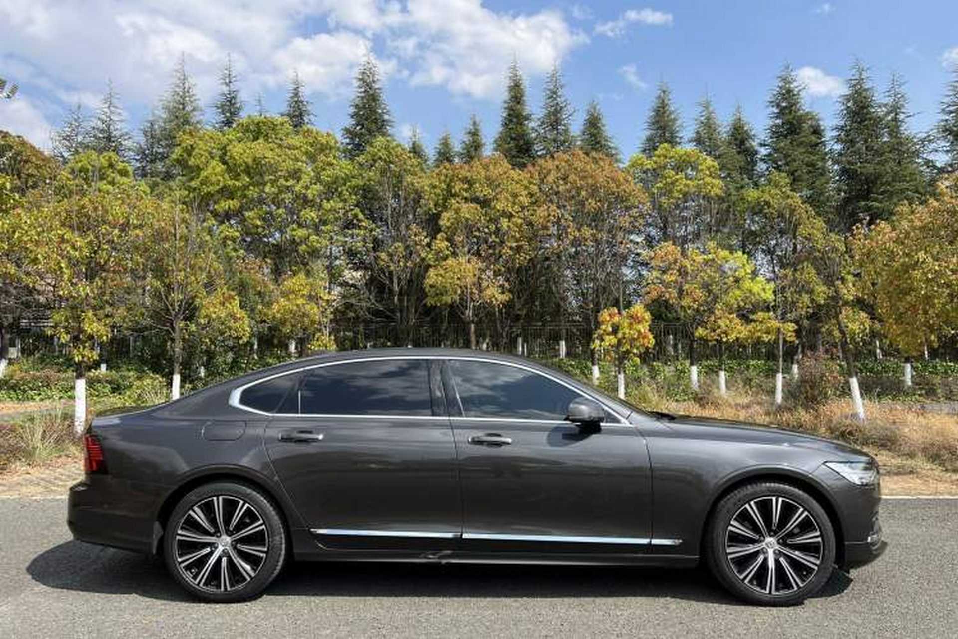 Used Volvo S90 2023 B5 Zhiyuan Luxury Edition Exterior 8