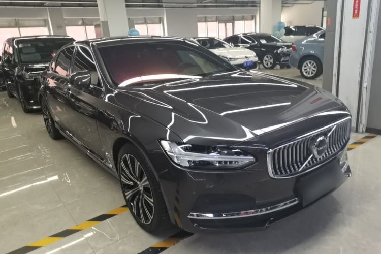 Used Volvo S90 2023 B5 Zhiyuan Luxury Edition Front Right 45 Deg