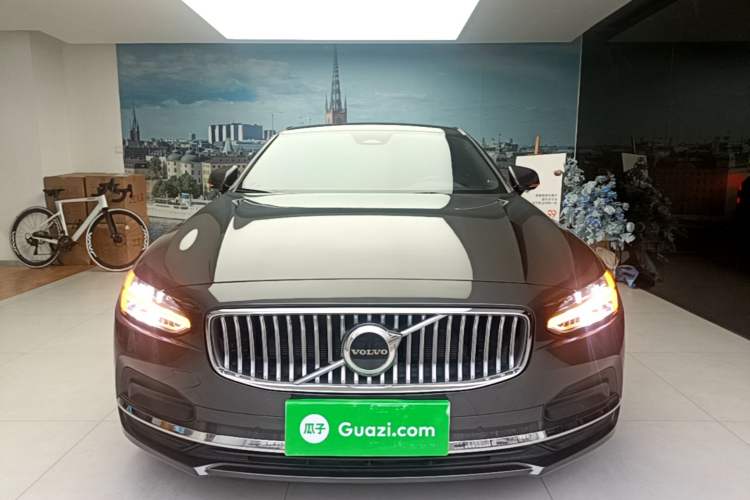 Used Volvo S90 2023 B5 Zhiyi Luxury Edition Front