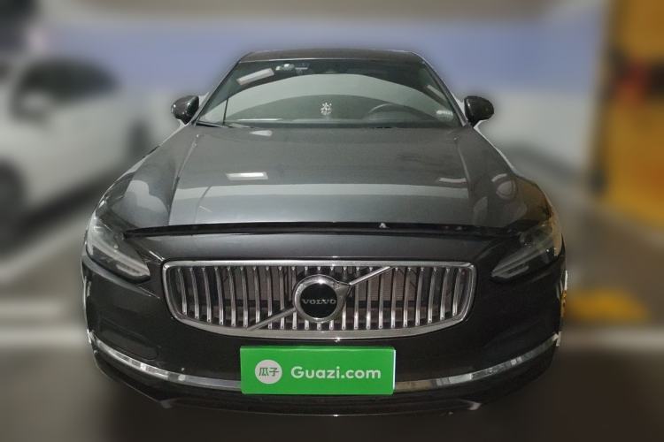 Used Volvo S90 2023 B5 Zhiyuan Luxury Edition Front