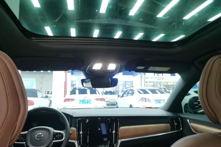 Used Volvo S90 2023 B5 Zhiyi Luxury Edition Headliner
