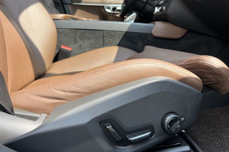 Used Volvo S90 2023 B5 Zhiyuan Luxury Edition Interior 10
