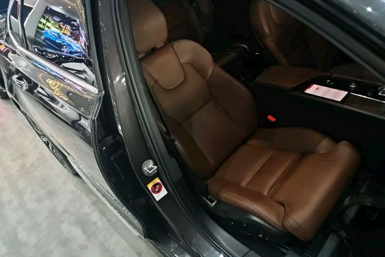 Used Volvo S90 2023 B5 Zhiyuan Luxury Edition Interior 12