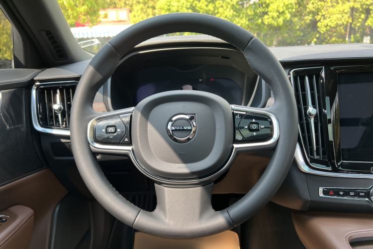 Used Volvo S90 2023 B5 Zhiyuan Luxury Edition Interior 2