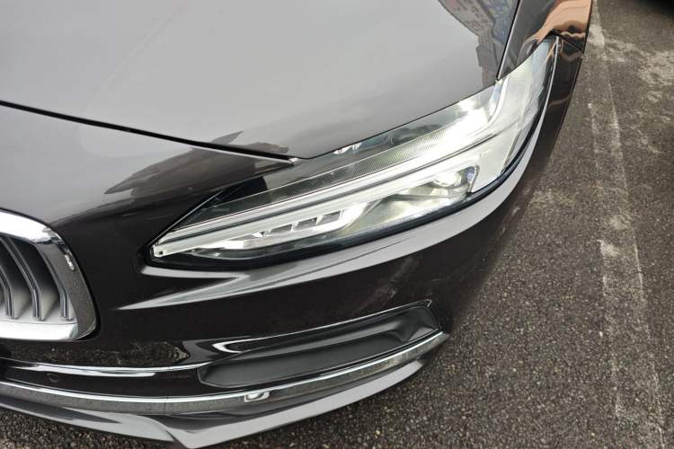 Used Volvo S90 2023 B5 Zhiyuan Luxury Edition Left Front Headlight