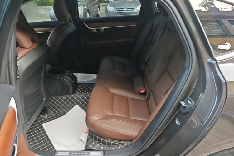 Used Volvo S90 2023 B5 Zhiyi Luxury Edition Left Rear Seat