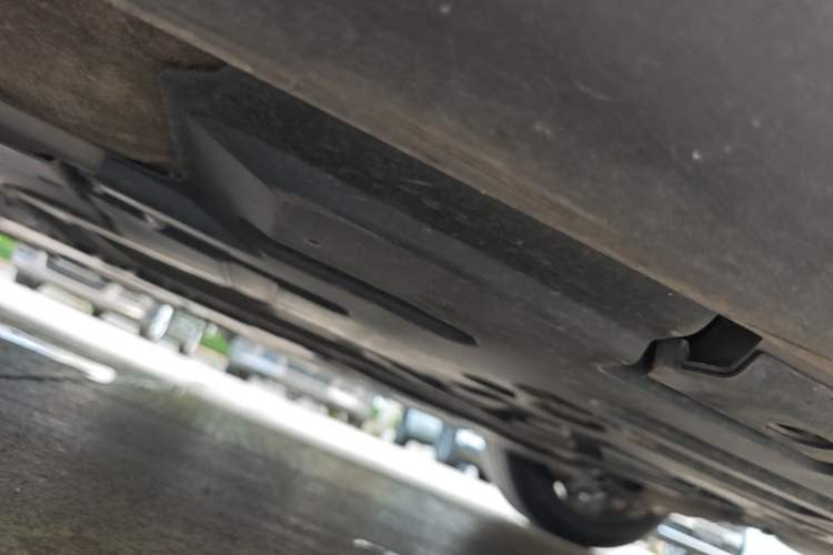 Used Volvo S90 2023 B5 Zhiyi Luxury Edition Left Side Sill