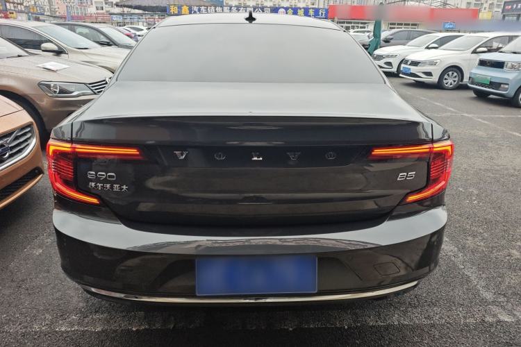 Used Volvo S90 2023 B5 Zhiyuan Luxury Edition Rear