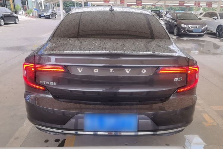 Used Volvo S90 2023 B5 Zhiyuan Luxury Edition Rear